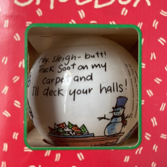 🎄 New In Box - Shoebox By Hallmark Maxine Glass Ornament 🎄 - Picture 2 of 7